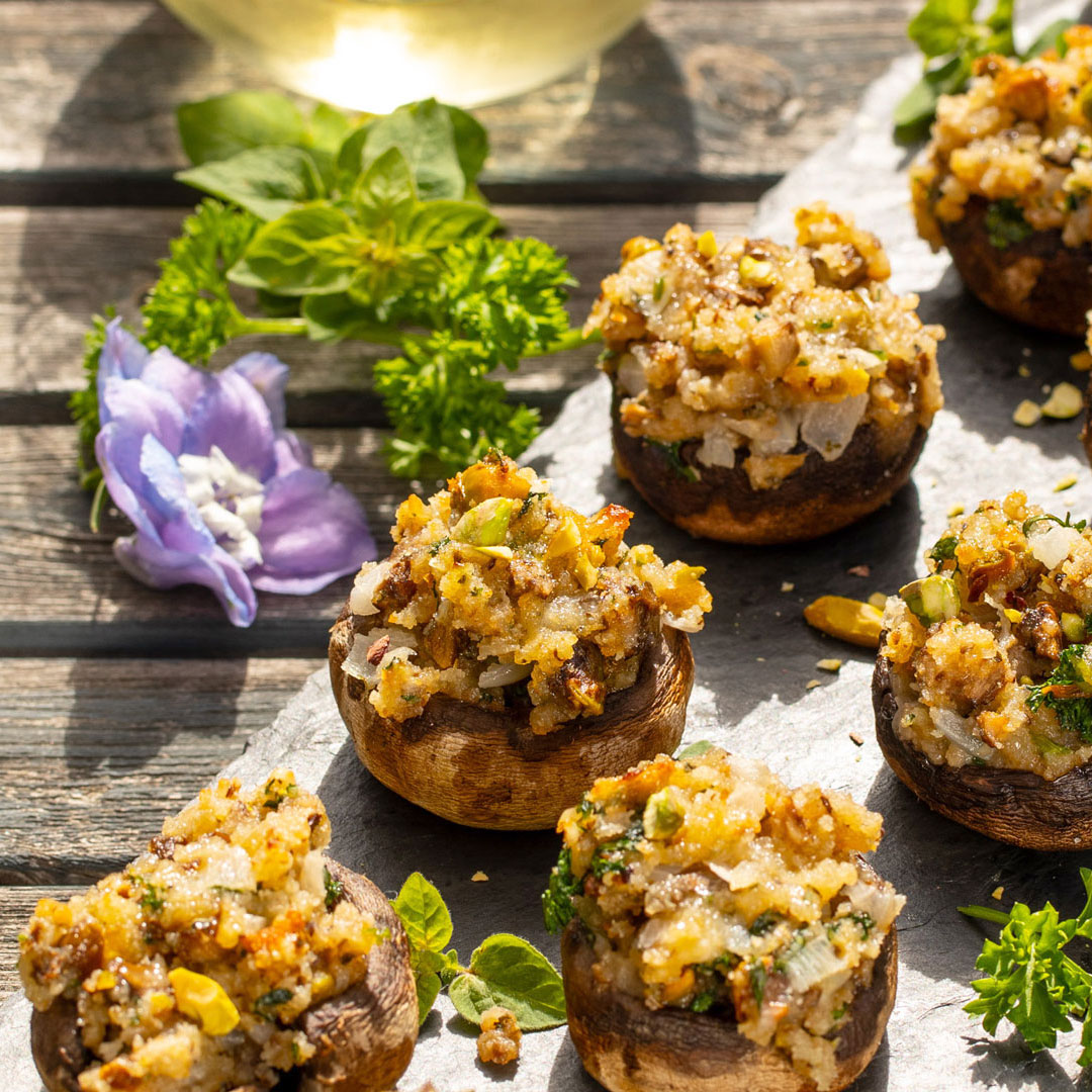 CHAMPIÑONES RELLENOS DE PISTACHE